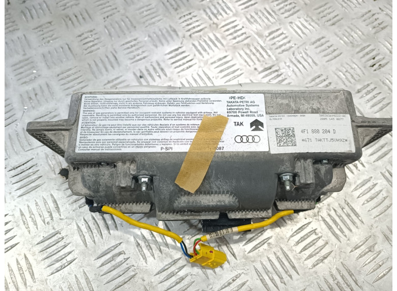 Подушка безопасности пассажира к Audi A6, 2006г.