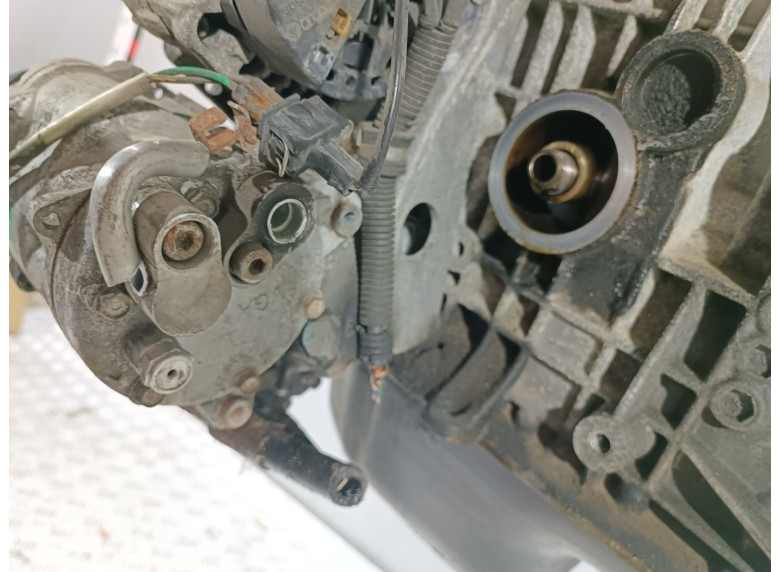 Компрессор кондиционера к Volkswagen Polo, 2000г.