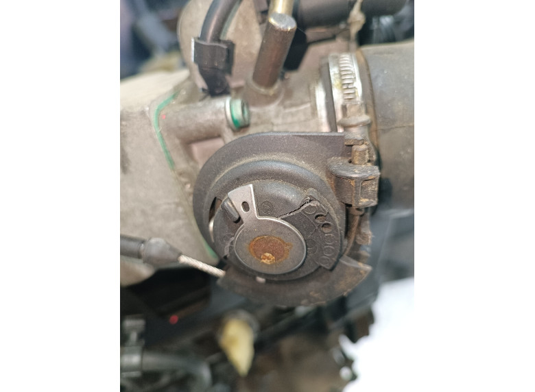 Заслонка дроссельная к Volkswagen Golf, 2000г.