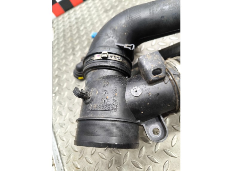 Патрубок турбины к Патрубок турбины к Peugeot 807 undefined г. 807