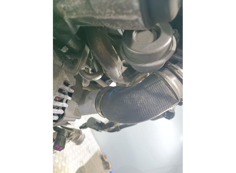 Патрубок турбины к Volkswagen Golf, 2008г.