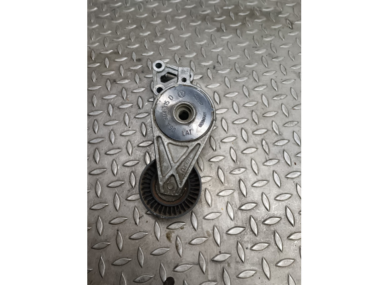 Натяжитель ремня генератора к Volkswagen Golf, 2001г.