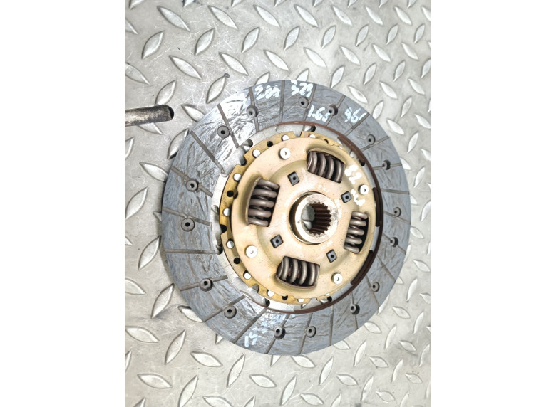 Диск сцепления к Mazda 323F, 1995г.