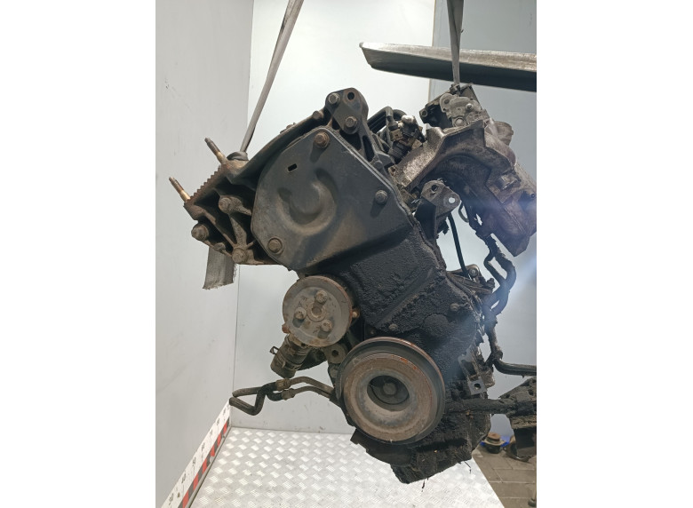 Двигатель к Renault Safrane, 1994г.