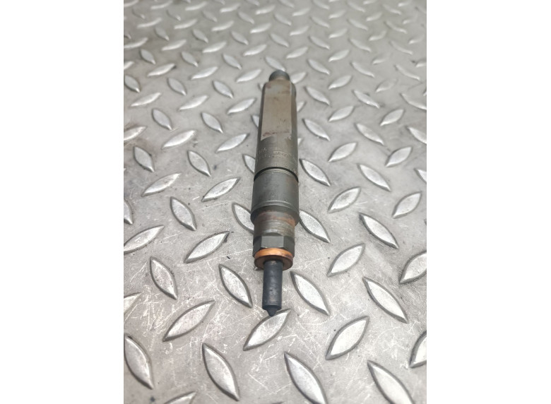 Форсунка к Renault Scenic, 1999г.