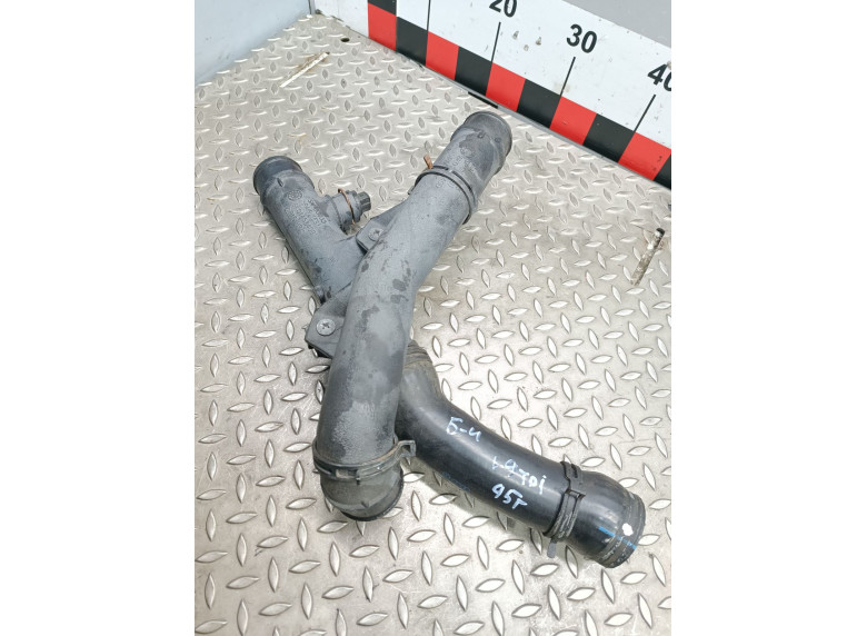 Патрубок турбины к Volkswagen Passat, 1995г.