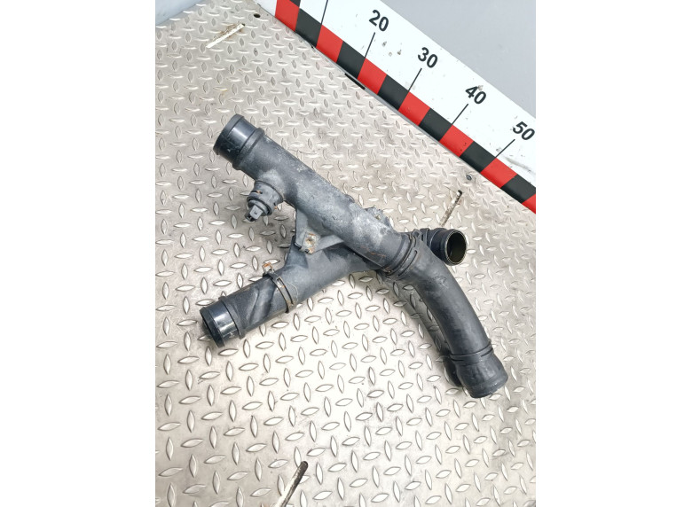 Патрубок турбины к Volkswagen Passat, 1995г.