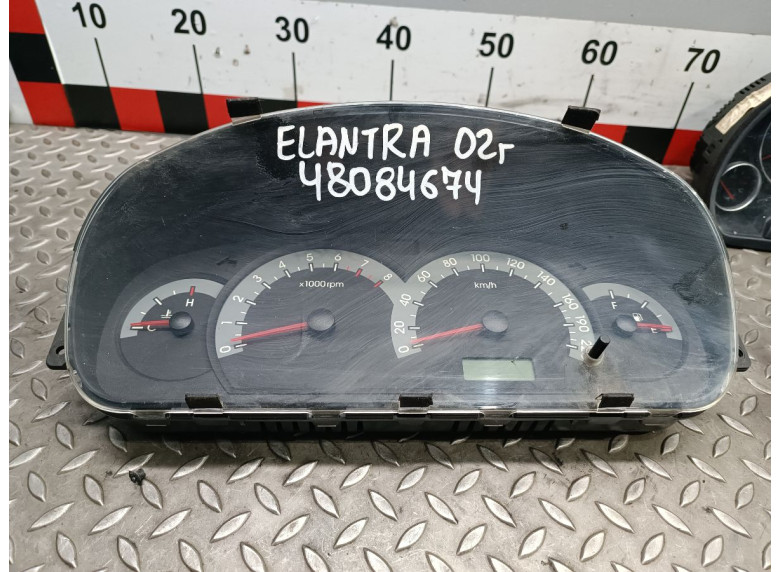 Щиток приборов (приборная панель) к Hyundai Elantra