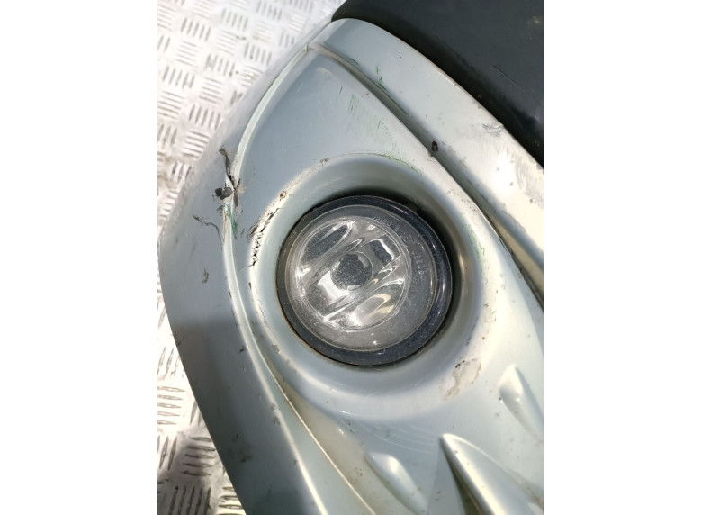 Фара противотуманная правая к Renault Symbol, 2004г.