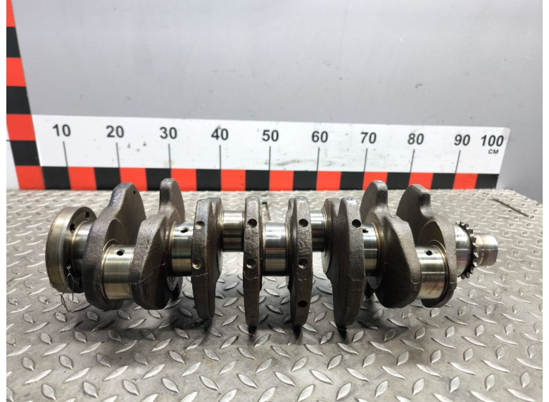 Коленвал к Volkswagen Golf, 1999г.