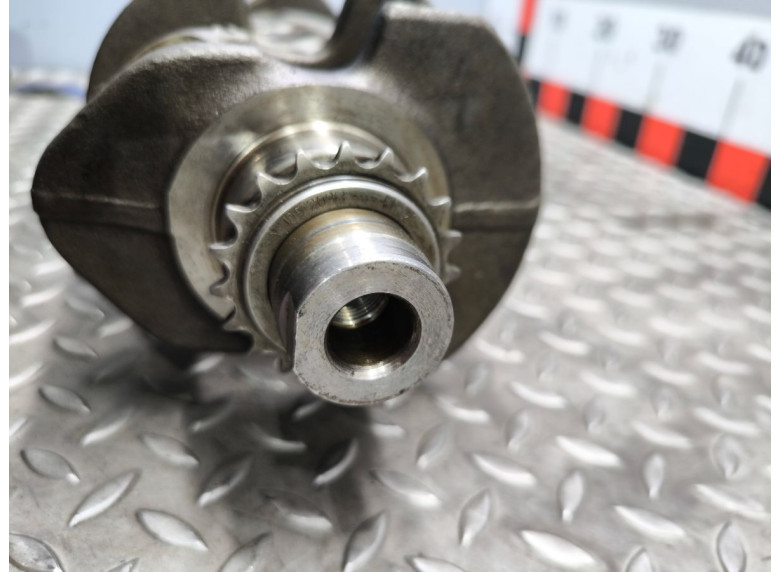 Коленвал к Volkswagen Golf, 1999г.