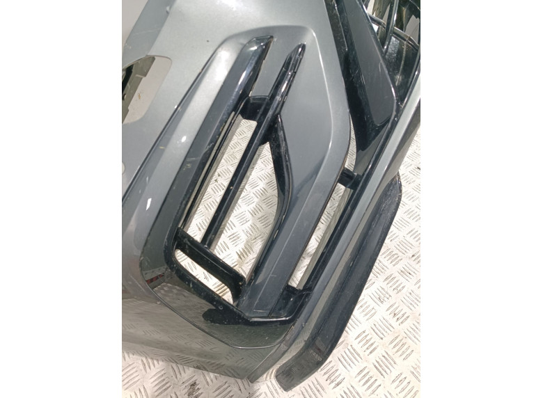 Заглушка (решетка) в бампер передний к Volkswagen Golf R, 2018г.