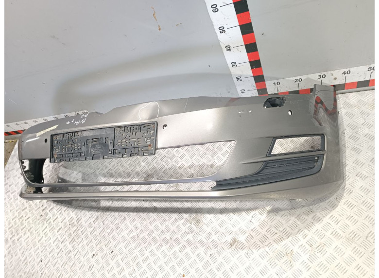 Бампер передний к Volkswagen Golf, 2017г.