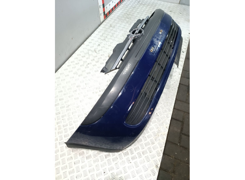 Бампер передний к Opel Corsa, 2002г.