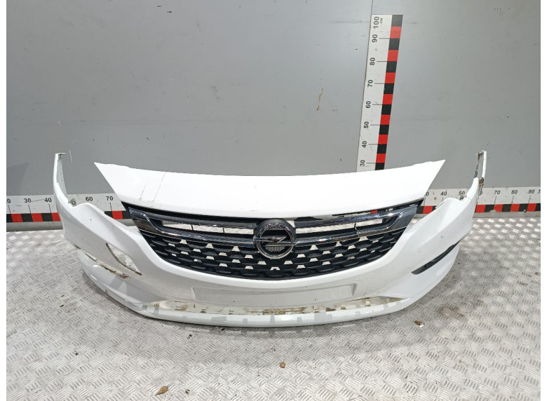 Бампер передний к Opel Astra, 2017г.