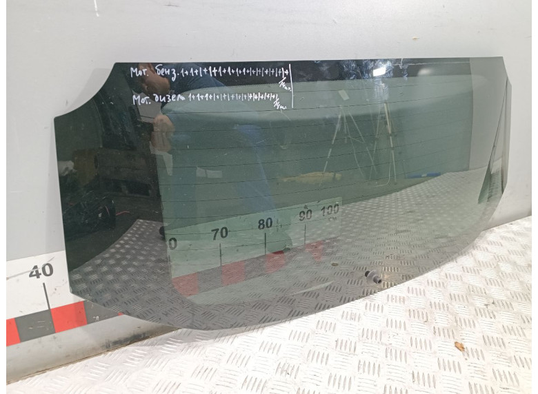 Стекло заднее к Opel Corsa, 2020г.