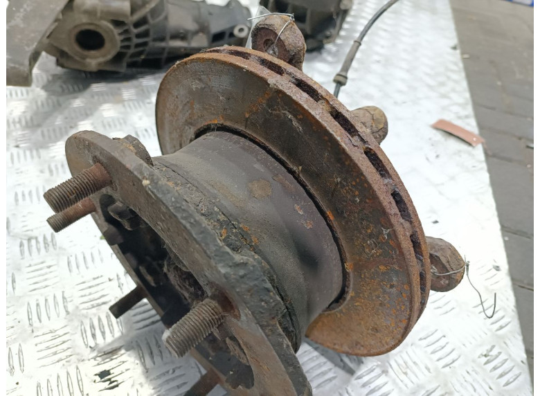 Диск тормозной передний к Mercedes Sprinter, 2001г.