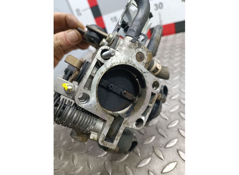 Заслонка дроссельная к Opel Zafira, 2002г.