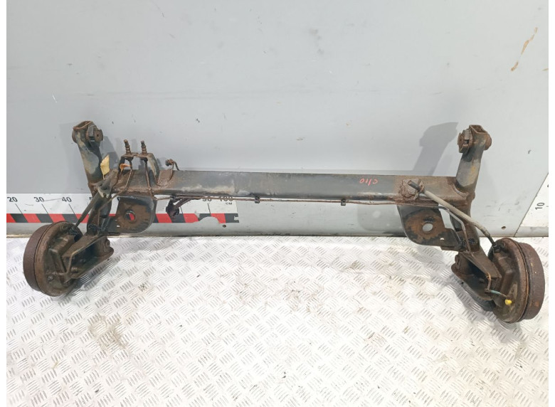 Балка подвески задняя к Renault Symbol, 2004г.