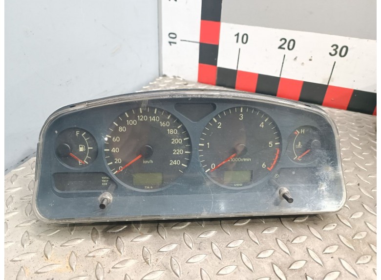 Щиток приборов (приборная панель) к Щиток приборов (приборная панель) к Toyota Avensis undefined г. Avensis