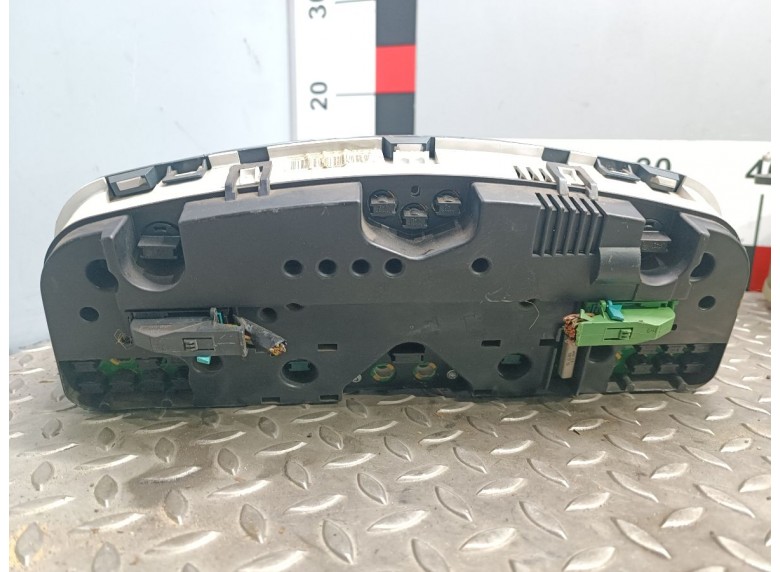 Щиток приборов (приборная панель) к Щиток приборов (приборная панель) к Toyota Avensis undefined г. Avensis