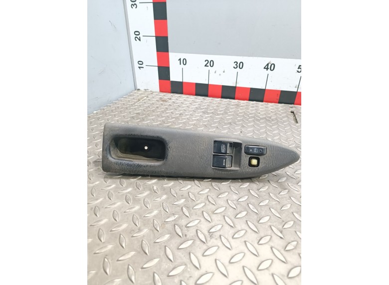 Блок управления стеклоподъемниками к Toyota Avensis