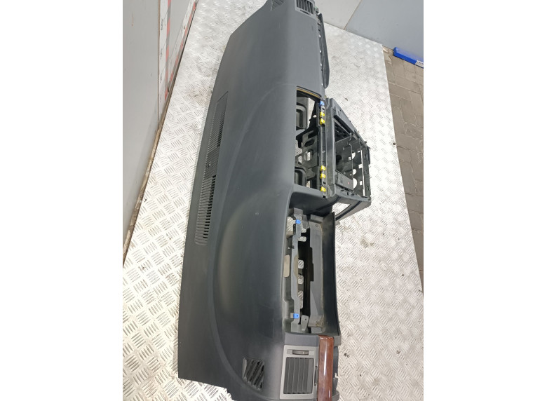 Панель передняя салона (торпедо) к Opel Vectra, 2005г.