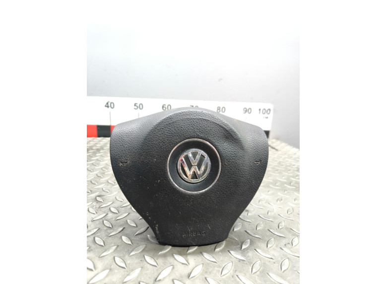 Подушка безопасности водителя к Volkswagen Passat CC, 2009г.