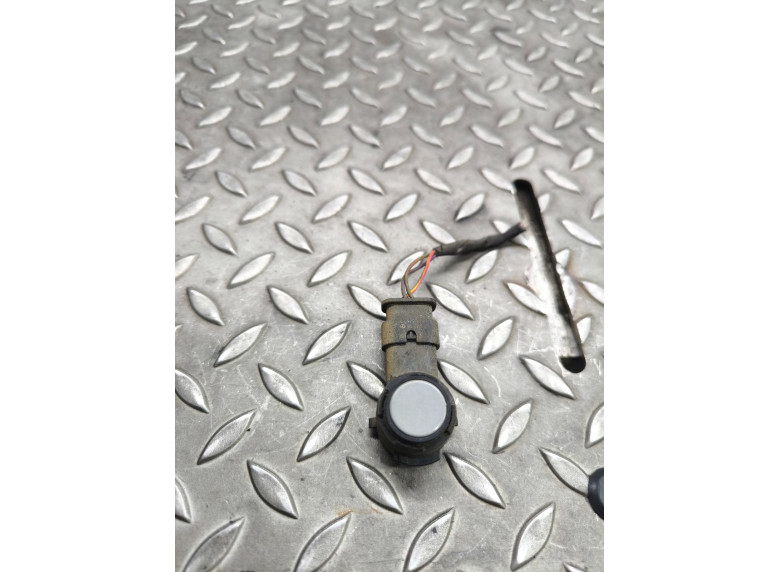 Датчик парктроника к Skoda Scala