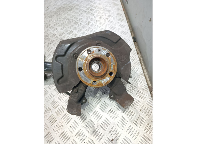 Ступица передняя левая к Skoda Scala