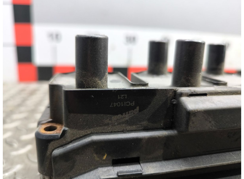 Катушка зажигания к Volkswagen Passat, 1995г.