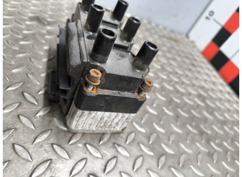 Катушка зажигания к Volkswagen Passat, 1995г.