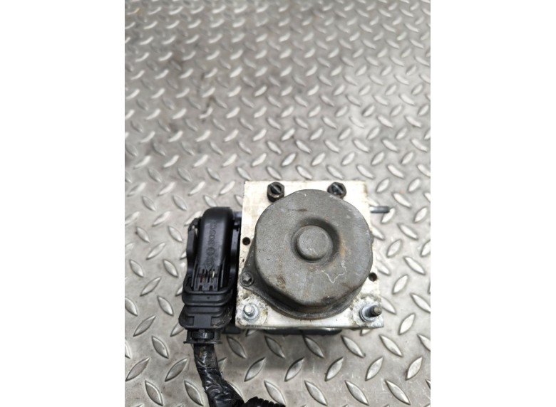 Блок ABS к Блок ABS к Suzuki Swift undefined г. Swift