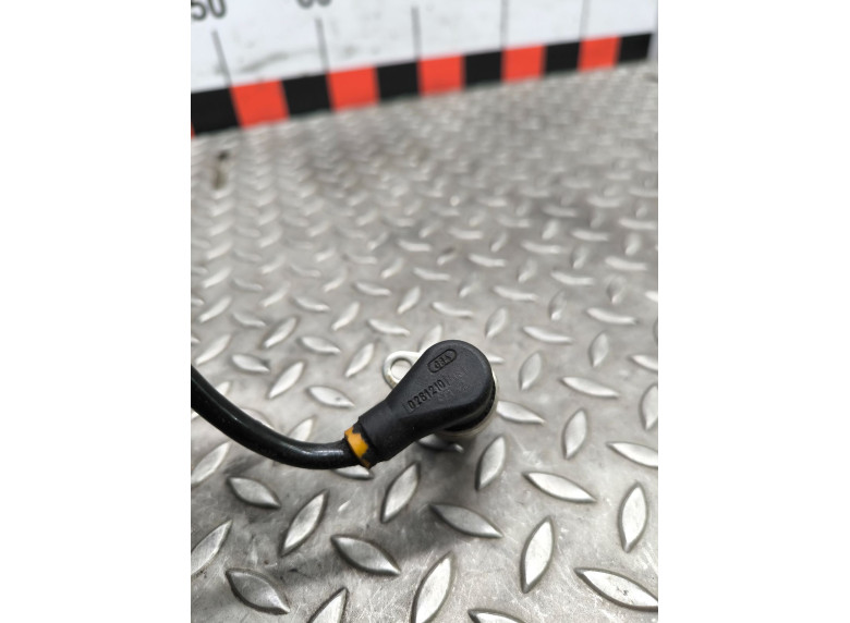 Датчик коленвала к Volkswagen Passat, 1995г.