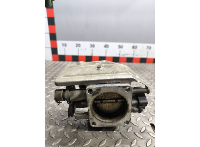 Заслонка дроссельная к Volkswagen Passat, 1995г.