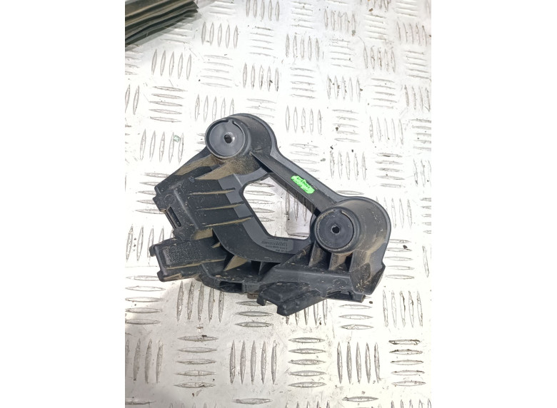 Кронштейн крепления бампера заднего к Кронштейн крепления бампера заднего к Skoda Scala undefined г. Scala