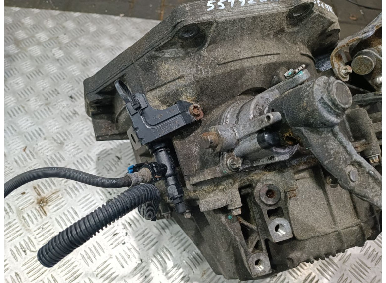 КПП механическая (МКПП) к Opel Zafira, 2008г.