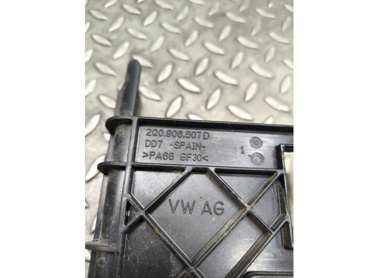 Крепление блока управления к Крепление блока управления к Skoda Scala undefined г. Scala