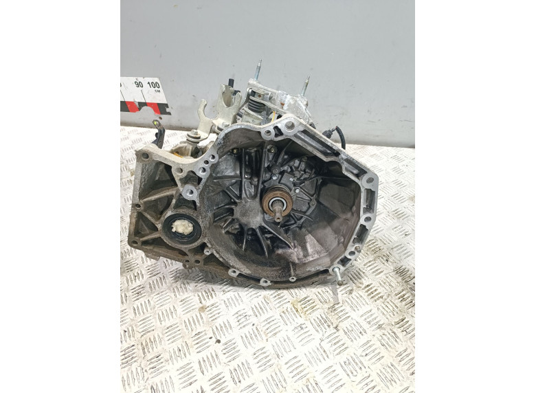 КПП механическая (МКПП) к Suzuki SX4, 2014г.