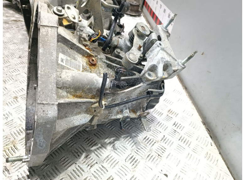 КПП механическая (МКПП) к Suzuki SX4, 2014г.