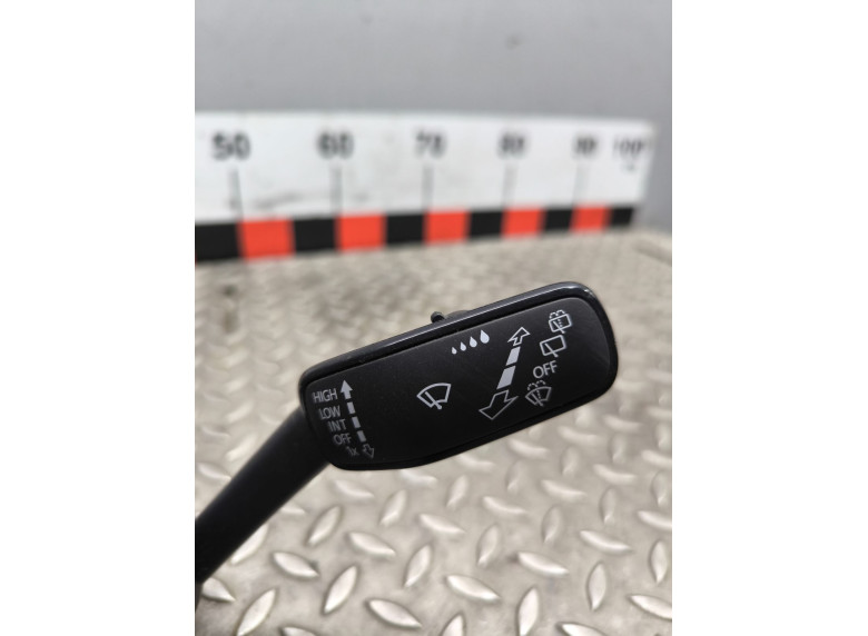 Переключатель подрулевой (стрекоза) к Переключатель подрулевой (стрекоза) к Skoda Scala undefined г. Scala