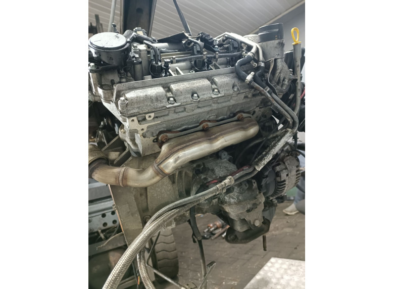 Двигатель к Двигатель к Chrysler 300C undefined г. 300C