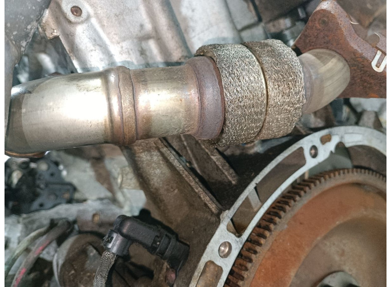 Коллектор выпускной к Коллектор выпускной к Chrysler 300C undefined г. 300C