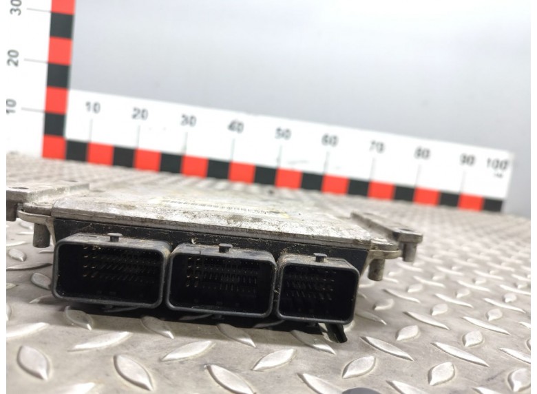 Блок управления двигателем к Блок управления двигателем к Renault Master undefined г. Master