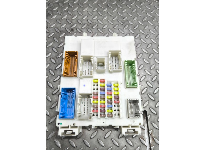 Блок предохранителей к Ford Focus