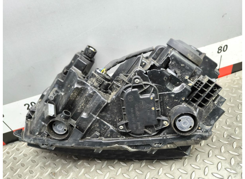 Фара правая к Фара правая к Skoda Scala undefined г. Scala