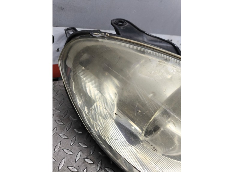 Фара правая к Фара правая к Peugeot 807 undefined г. 807