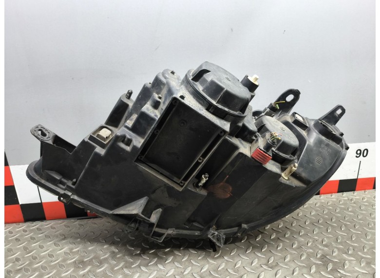 Фара правая к Фара правая к Peugeot 807 undefined г. 807