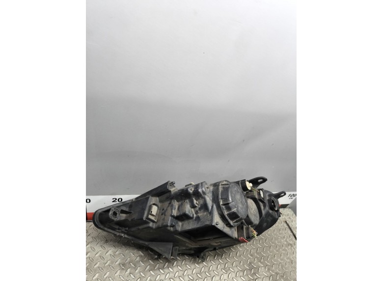 Фара правая к Фара правая к Peugeot 807 undefined г. 807