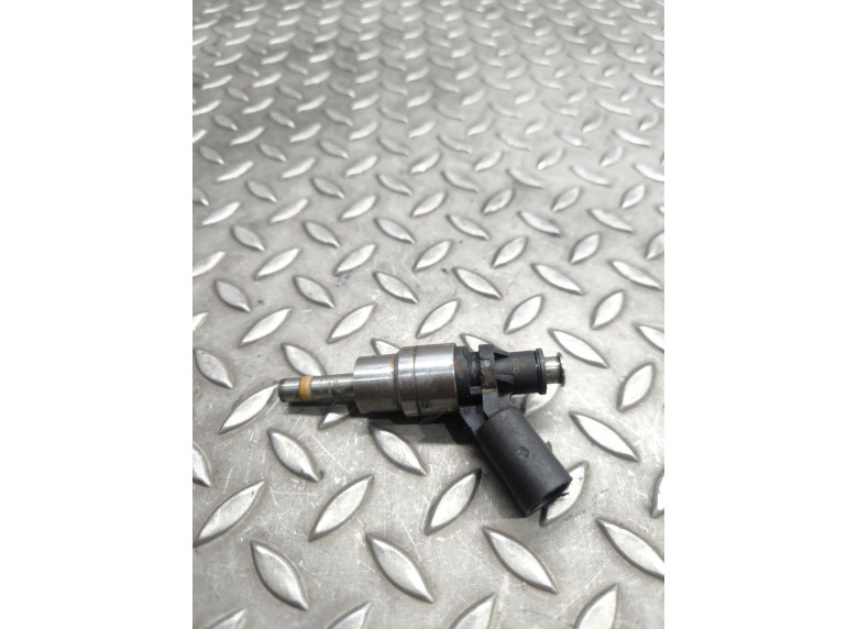 Форсунка к Volkswagen Passat, 2006г.